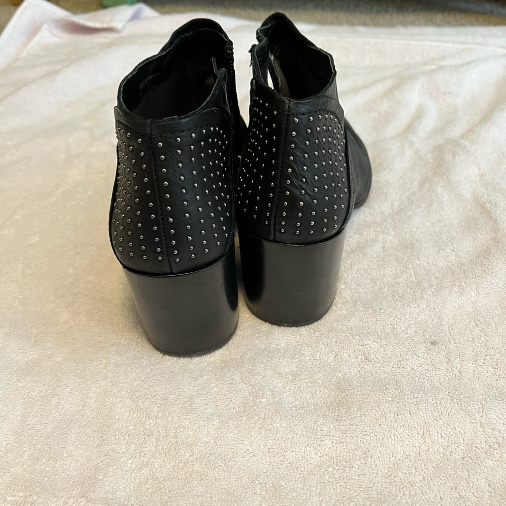 1.State Booties - Picture 2 of 5
